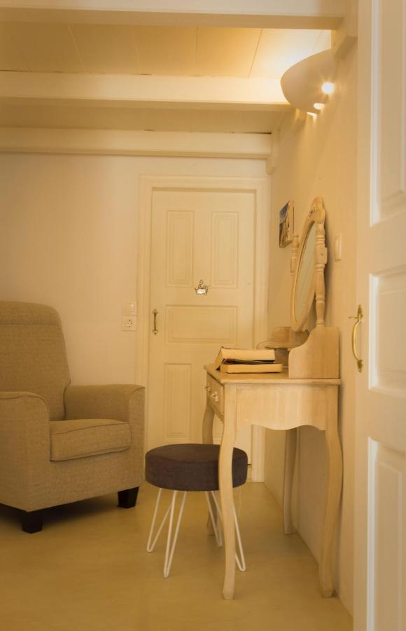 Linos Suites Emborió Kültér fotó